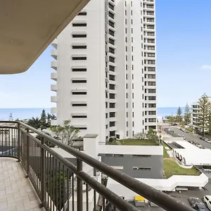 Surfers Paradise Ocean View Apartment Gold Coast