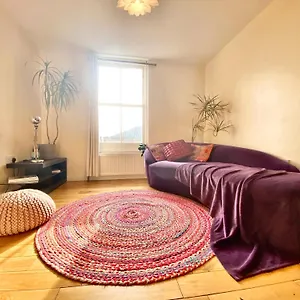 London's East End 2 Bedroom , Londres Reino Unido